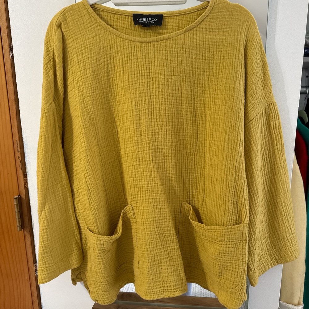 Jones New York Mustard Textured Tunic